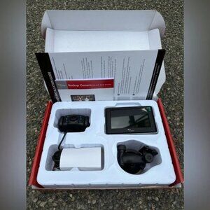 NEW IN BOX, yada Backup Camera with 4.3" Monitor, excellent new condition